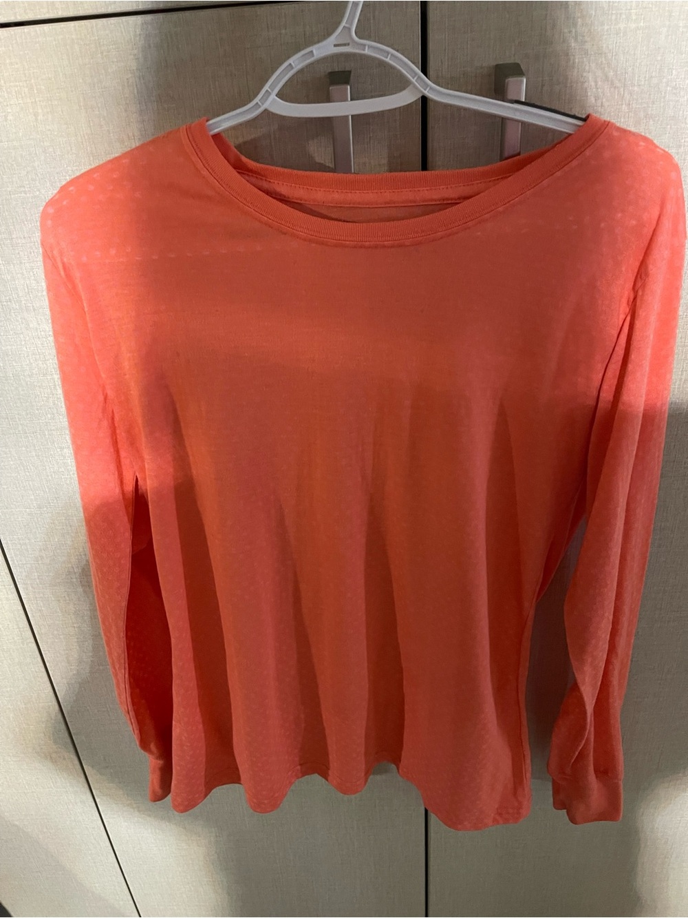 Carhartt Women's Long-Sleeve Crew Neck Top - Coral Orange- subtle print. Medium.